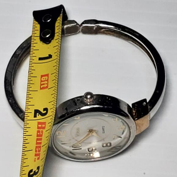 Vivani PC21J Lady Cuff Watch Untested Large Face Casual - Picture 5 of 5